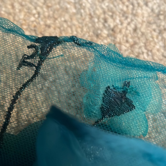 Marchesa Notte hi low 3D floral tiered dress - Picture 8 of 9